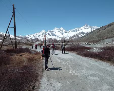 PXL073 à droite Zinalrothorn