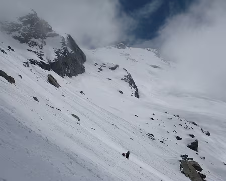 2010-05-22_21 Traversée vers Rochemelon par le Mont Tour