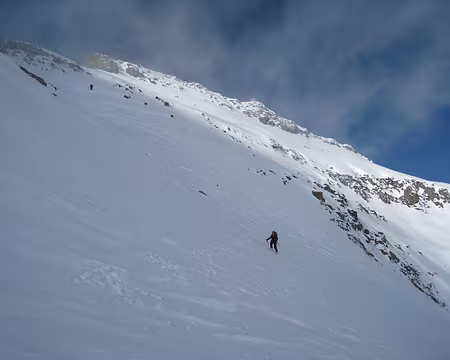 2010-05-23_14 Descente en face nord de la Pointe du Fort