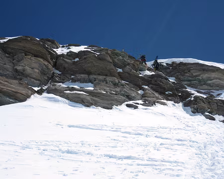 2010-05-24_37 Descente du sommet de l'Albaron (3637 m)