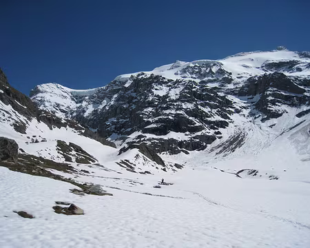 2010-05-24_47 Au pied du glacier supérieur du Vallonnet