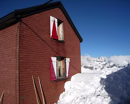 2010-06-04_24 A la cabane Dossen (2663 m)