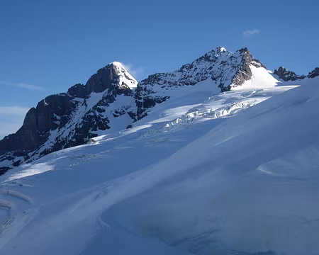 2010-06-06_09 Wetterhorn et Mittelhorn