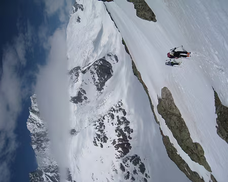 2010-06-06_20 Montée à l'Ewigschneehorn, Lauteraarhorn