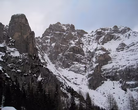 2011-01-26_06 Torre del Camp et Moiazza