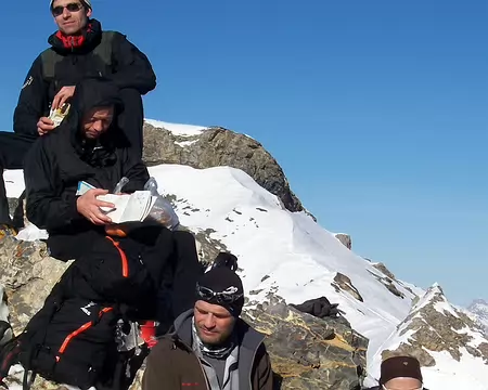 PXL011 Au col - D'abord ...