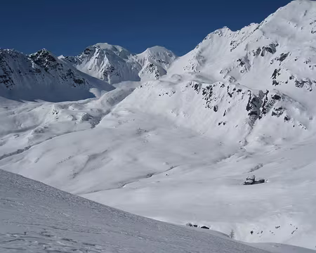 2011-03-06_12 Descente dans le Val del Sellero