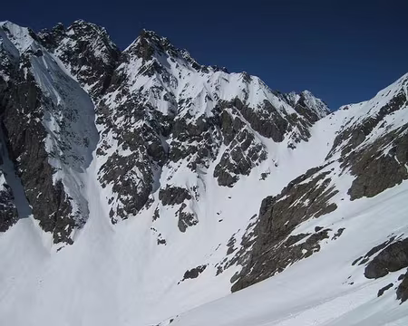 2011-03-09_42 Descente sous la Bocchetta del Camoscio