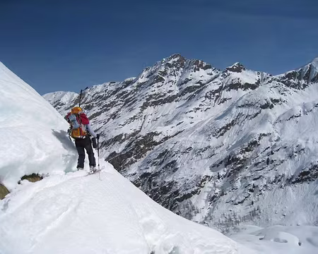 2011-03-10_19 Montée au Passo Branda