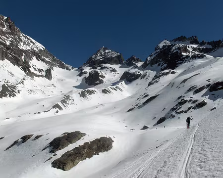 PXL005 Montée à la cabane Bertol