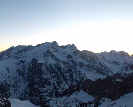 PXL009 Le crépuscule, vu de l'échelle de Bertol