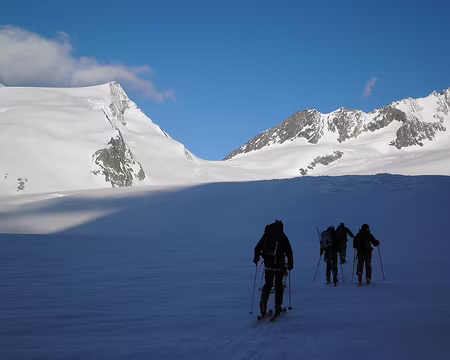 PXL030 à gauche le WYSSNOLLEN
