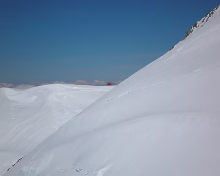 PXL098 Nouveauté suisse, l'Héli-Raquettes...si si c'est sérieux!!