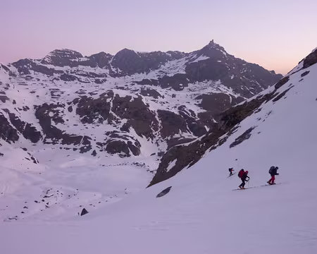 PXL006 692-montée au col des roux-2804m