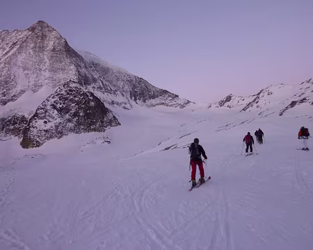 PXL009 708-montée au col de cheilon-3237m