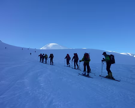 PXL024 783-vers le col de l'eveque-3382m