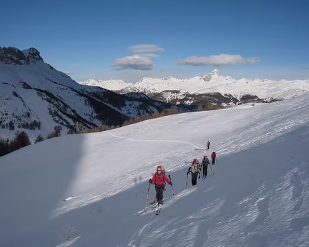 2012-01-08_08 En montant aux Marcelettes, sous la Crête de Curlet