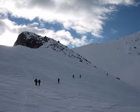 2012-01-08_10 En montant aux Marcelettes, Pic Cascavelier