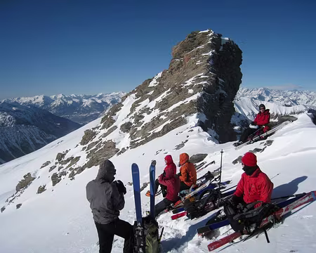 2012-01-08_35 Sous le sommet rocheux des Marcelettes