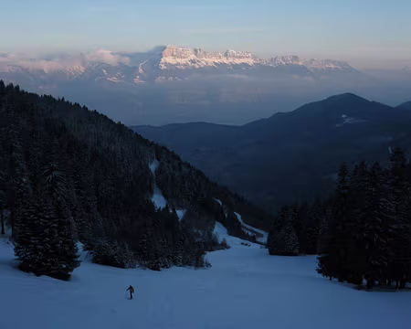 2012-03-09_03 Montée sur la piste de Casserousse