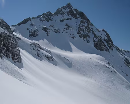 2012-03-09_38 Arrivée au col de Freydane, Pic du Grand Doménon