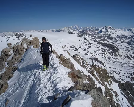 2012-03-13_10z2532 Au sommet de la Dent Parrachée (3697 m)