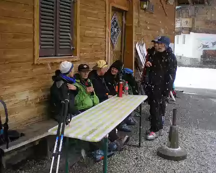 PXL001 mardi, montée à Franz Senn Hütte sous la neige