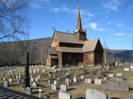 2012_04_06-Galdhopiggen