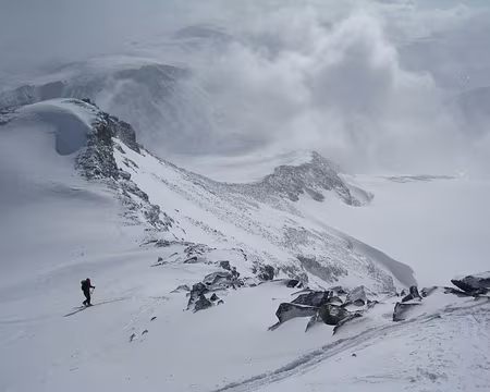 2012-04-06_23 Montée au Keilhaus topp