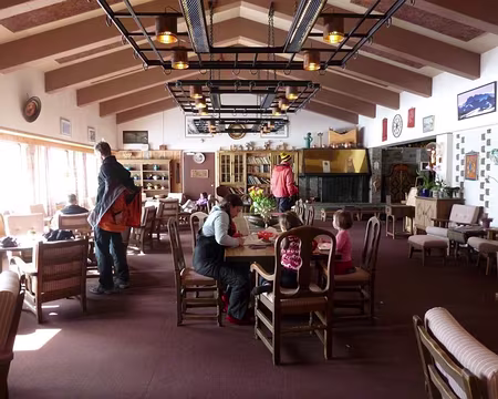 2012-04-06_47 A l'intérieur de Spiterstulen