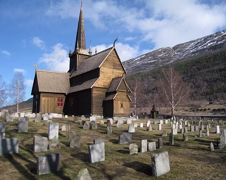 2012-04-06_51 Eglise en bois debout de Lom