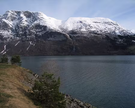 2012-04-07_02 Oppstrynsvatnet