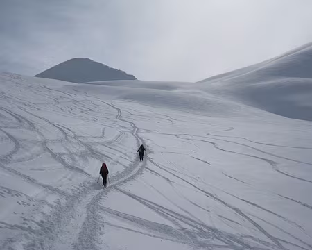 2012-04-07_10 Montée vers le Skala