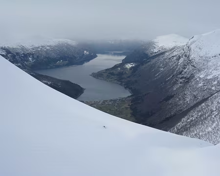2012-04-07_26 Descente du Skala, Nordfjord