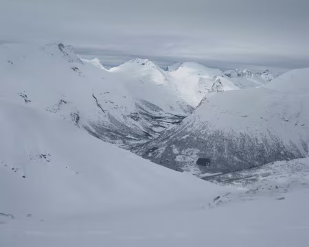 2012-04-09_14 Rayon de soleil sur le Norangsdalen et le Kvitegga