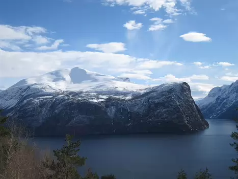 2012_04_10-Blatinden