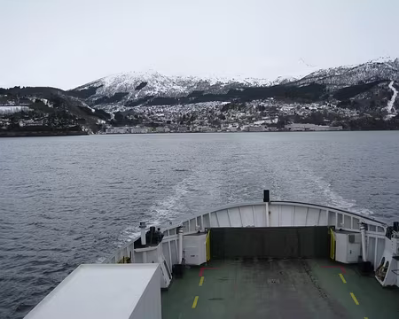 2012-04-10_03 Sur le ferry Stranda-Liabygda, départ de Stranda