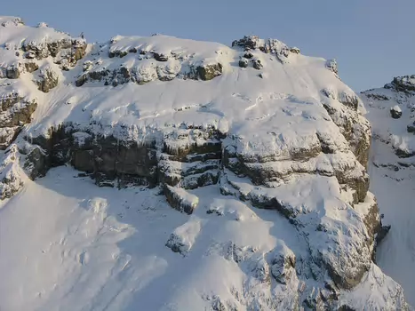 2012-04 Traversee du Todi