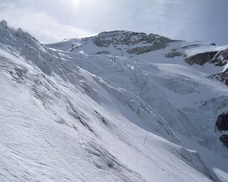 2012-04-01_22 Au pied du glacier des Platières