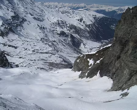 2012-04-01_23 Ressaut pour accéder au glacier des Platières