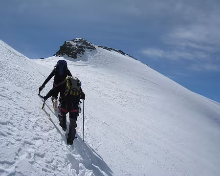 2012-04-01_32 Vers le sommet du Dôme des Platières