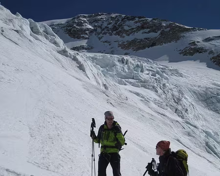 2012-04-01_48 Descente sur le glacier des Platières