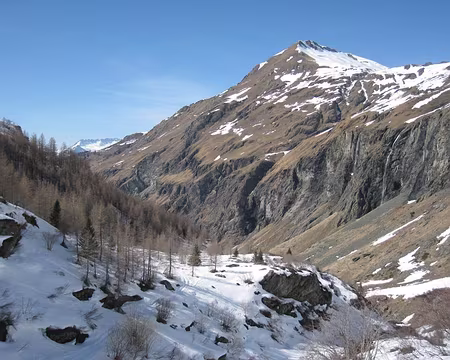 2012-04-01_61 Retour des Platières sur le GR5