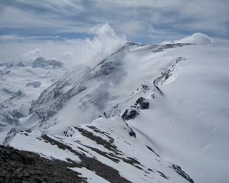 2012-04-02_11 Pointe et glacier des Plates des Chamois