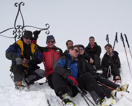 PXL039z2547 La joie d'être au sommet...