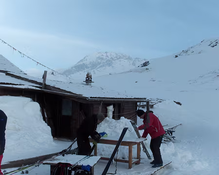 PXL005 Les peaux ne collent pas trop sur des skis froids