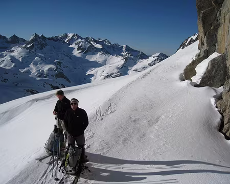 2013-04-21_04z2564 Montée au Balaïtous, au dessus du refuge Respomuso