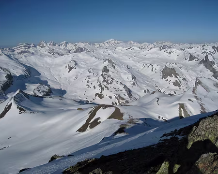 2013-04-23_13 Versant SW du Pic Peyreget