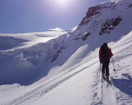 DSC02086 C'est pour bientôt, un beau glacier