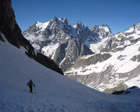 2013-06-23_08 Pelvoux, Pic Sans Nom et Ailefroide